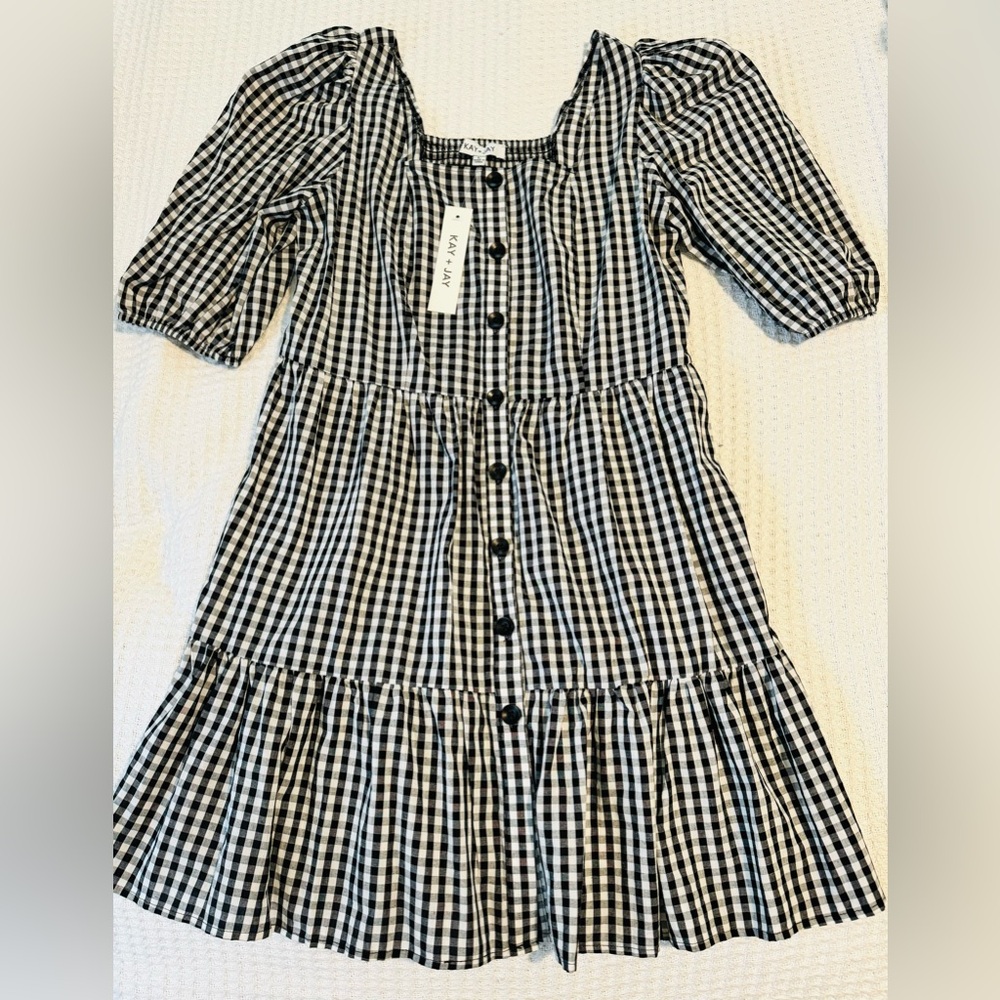 Brand New Gingham Dress – Your Perfect Summer Staple!